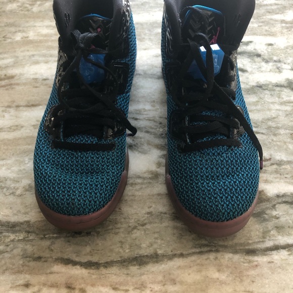 Jordan Shoes - Boys 5.5. spike Lee Edition - Picture 7 of 7